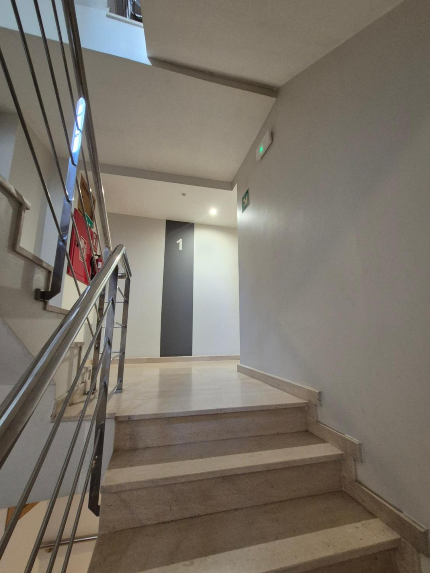 Hotel Hhb Pontevedra Confort Bagian luar foto